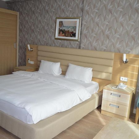 Kale Palace Hotel Gokceada ภายนอก รูปภาพ