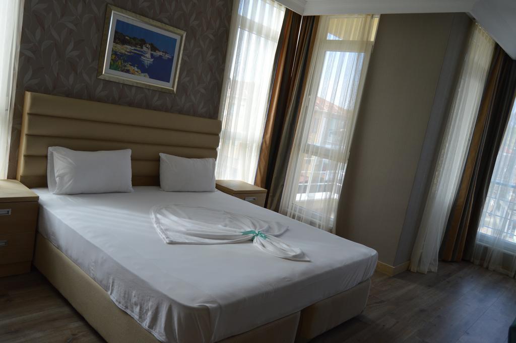 Kale Palace Hotel Gokceada ภายนอก รูปภาพ